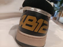 Cargar imagen en el visor de la galería, Sneakers 4B12 leo/gold
