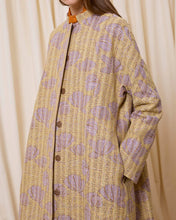 Cargar imagen en el visor de la galería, Levita amarilla de flores
