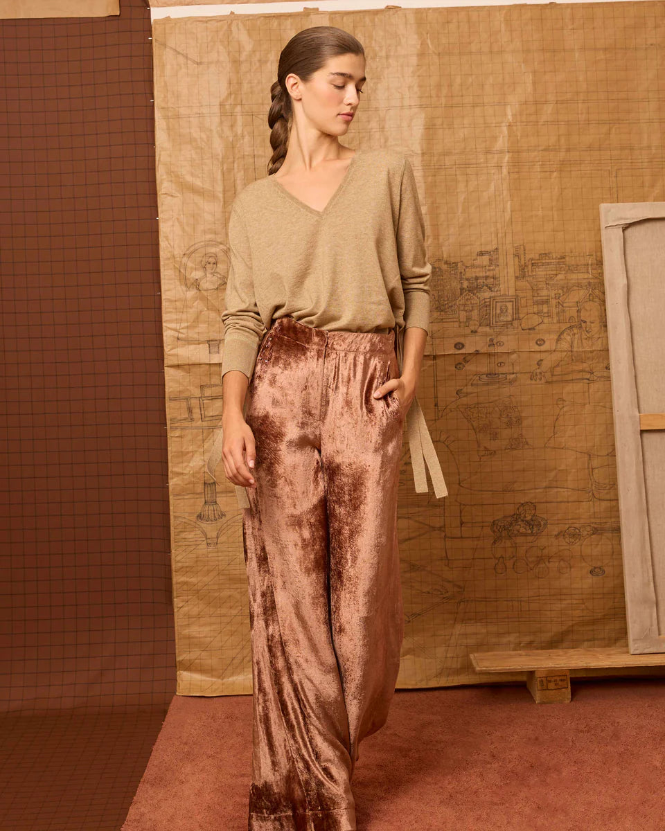 Pantalón terciopelo maquillaje
