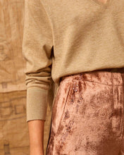 Cargar imagen en el visor de la galería, Pantalón terciopelo maquillaje

