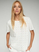Cargar imagen en el visor de la galería, CAMISETA BLANCA STRASS

