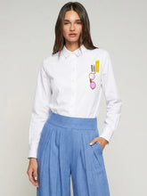 Cargar imagen en el visor de la galería, CAMISA BLANCA BOLSILLO BORDADO
