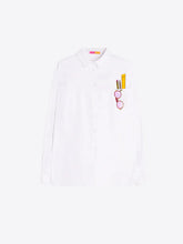 Cargar imagen en el visor de la galería, CAMISA BLANCA BOLSILLO BORDADO
