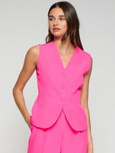 Cargar imagen en el visor de la galería, CHALECO CREPÉ ROSA FLUOR
