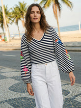 Cargar imagen en el visor de la galería, CAMISETA MARINERO BORDADOS TROPICALES
