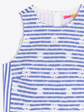 Cargar imagen en el visor de la galería, TOP RAYAS AZUL BORDADO FLORAL
