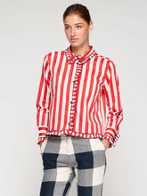 Cargar imagen en el visor de la galería, CAMISA RAYAS ROJAS VOLANTES
