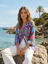 Cargar imagen en el visor de la galería, CAMISA ESTAMPADO GEOMÉTRICO MULTICOLOR
