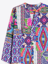 Cargar imagen en el visor de la galería, CAMISA ESTAMPADO GEOMÉTRICO MULTICOLOR
