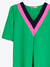 Cargar imagen en el visor de la galería, VESTIDO LARGO VERDE ESCOTE EN V EN CONTRASTE
