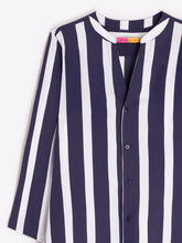 Cargar imagen en el visor de la galería, CAMISA RAYAS MARINO Y BLANCO

