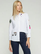Cargar imagen en el visor de la galería, CAMISA BLANCA RAYAS AZULES BORDADO SURF
