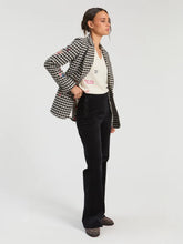 Cargar imagen en el visor de la galería, CHAQUETA LANA VICHY
