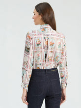 Cargar imagen en el visor de la galería, CAMISA SEDA CARTAS MADRID
