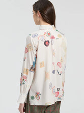 Cargar imagen en el visor de la galería, CAMISA ESTAMPADO LOVE MULTICOLOR
