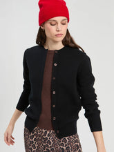 Cargar imagen en el visor de la galería, CARDIGAN FAUX TWIN SET MARRON Y NEGRO
