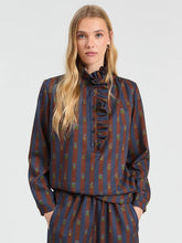 Cargar imagen en el visor de la galería, CAMISA DE RAYAS FLOR INDIA
