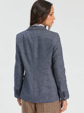 Cargar imagen en el visor de la galería, CHAQUETA LANA AZUL INSIGNIAS BORDADAS
