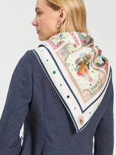 Cargar imagen en el visor de la galería, PAÑUELO SEDA CARTAS MADRID
