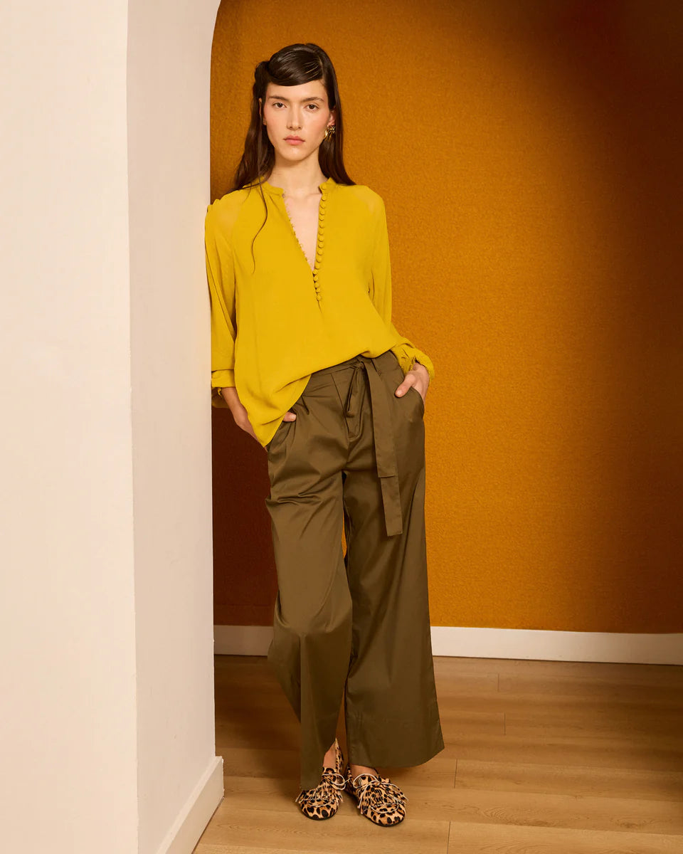 Pantalón popelín kaki