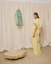 Cargar imagen en el visor de la galería, Pantalón de popelín amarillo
