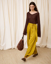 Cargar imagen en el visor de la galería, Jersey pico lurex chocolate
