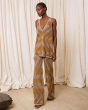 Cargar imagen en el visor de la galería, Pantalón lurex multicolor dorado

