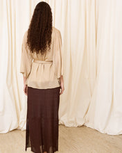 Cargar imagen en el visor de la galería, Chaqueta lurex dorada
