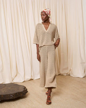 Cargar imagen en el visor de la galería, Pantalón calado piedra
