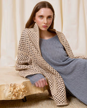 Cargar imagen en el visor de la galería, Cazadora piel crudo
