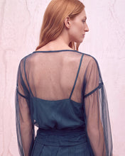 Cargar imagen en el visor de la galería, Blusa de tul azul
