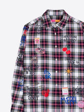 Cargar imagen en el visor de la galería, Camisa de Cuadros Mensajes Bordados
