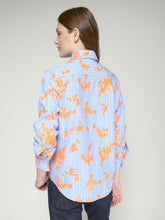 Cargar imagen en el visor de la galería, CAMISA MAFALDA RAYAS AZUL LENTJ NARANJA
