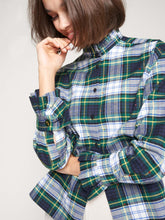 Cargar imagen en el visor de la galería, CAMISA NICOLA STRASS ESCOCES VERDE
