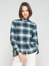 Cargar imagen en el visor de la galería, CAMISA NICOLA STRASS ESCOCES VERDE
