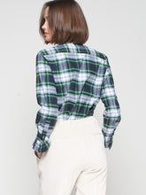 Cargar imagen en el visor de la galería, CAMISA NICOLA STRASS ESCOCES VERDE
