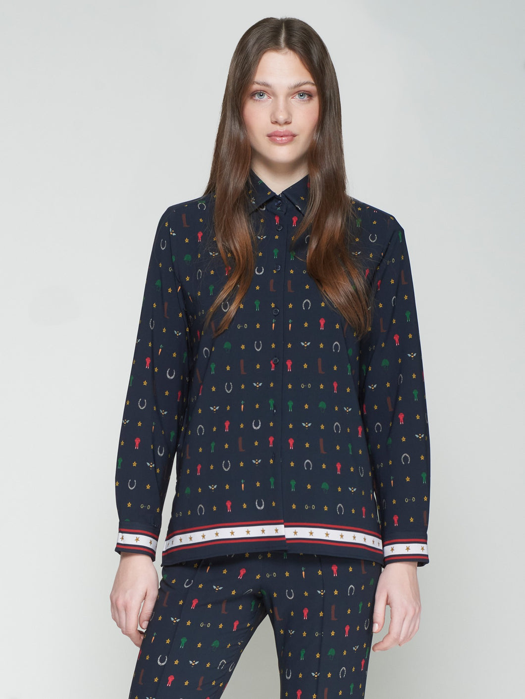 CAMISA MARINO ESTAMPADO HÍPICA