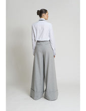 Cargar imagen en el visor de la galería, PANTALON ALEJANDRA GRIS
