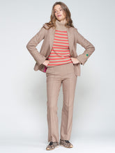 Cargar imagen en el visor de la galería, PANTALON CARLA PUNTO DIAGONAL BEIGE
