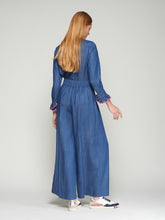 Cargar imagen en el visor de la galería, PANTALON MARIAN DENIM TENCEL
