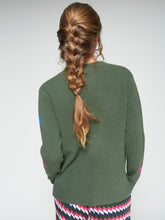 Cargar imagen en el visor de la galería, PUNTO ALINA STARS CARDIGAN GREEN MULTICOLOR
