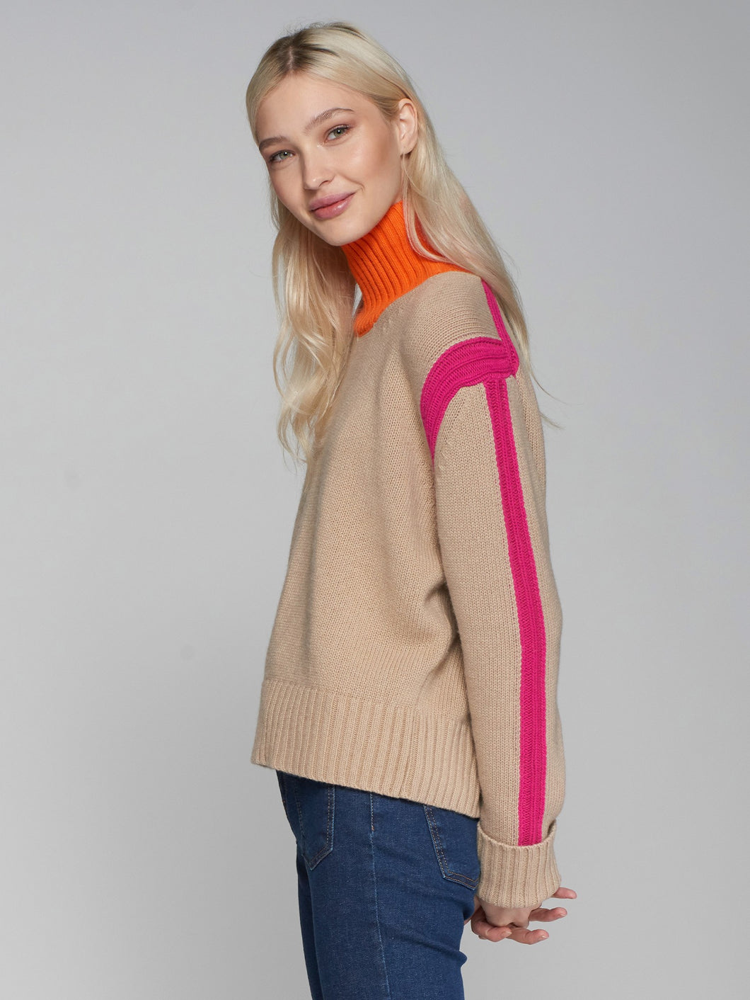 PUNTO JERSEY CUELLO ALTO BEIGE ROSA NEON