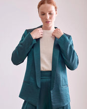 Cargar imagen en el visor de la galería, Blazer con brillo verde agua

