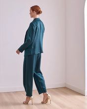 Cargar imagen en el visor de la galería, Blazer con brillo verde agua
