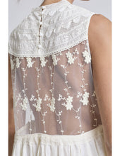 Cargar imagen en el visor de la galería, VESTIDO VICTORIA
